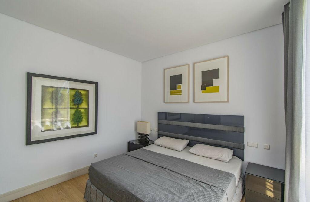 Penthouse Nagüeles Málaga - image 21