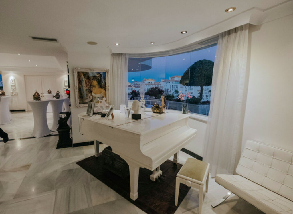 Penthouse Puerto Banús Málaga - image 21