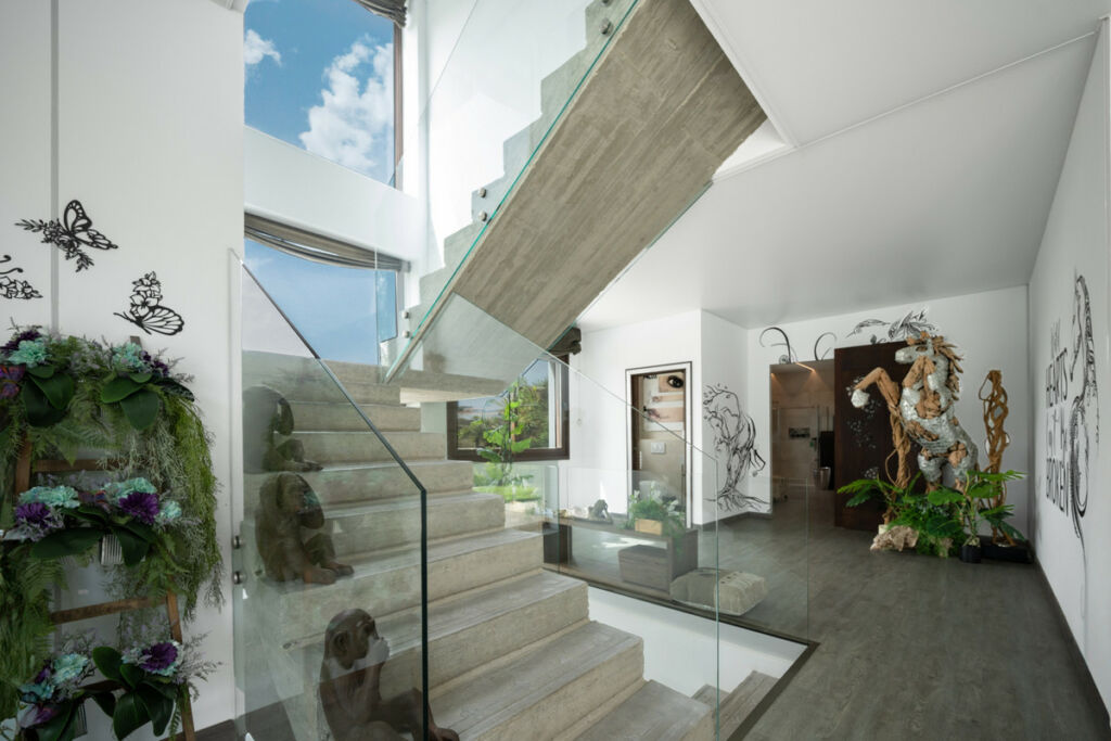 Detached Villa Benahavís Málaga - image 21