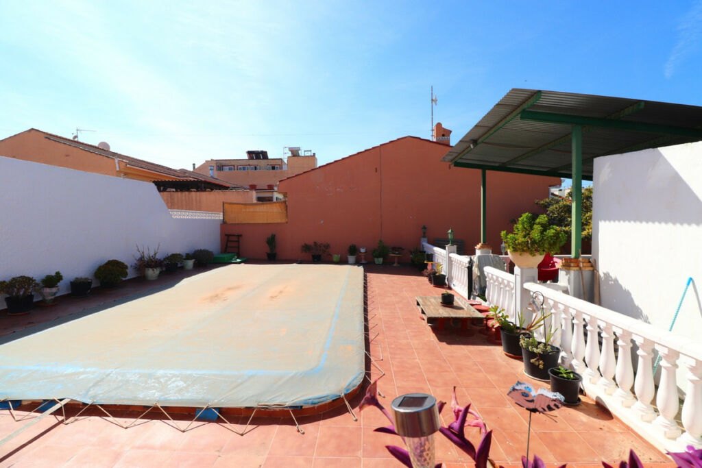 Townhouse Benijofar Alicante - image 22