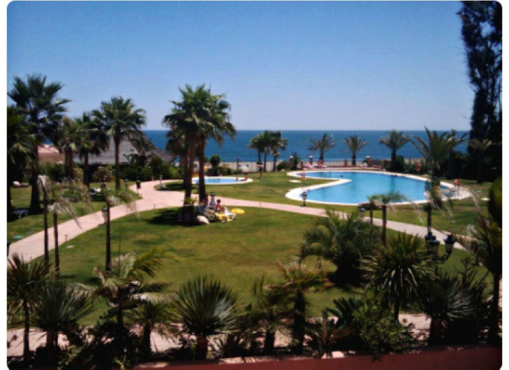 Aparthotel Manilva Málaga - image 22