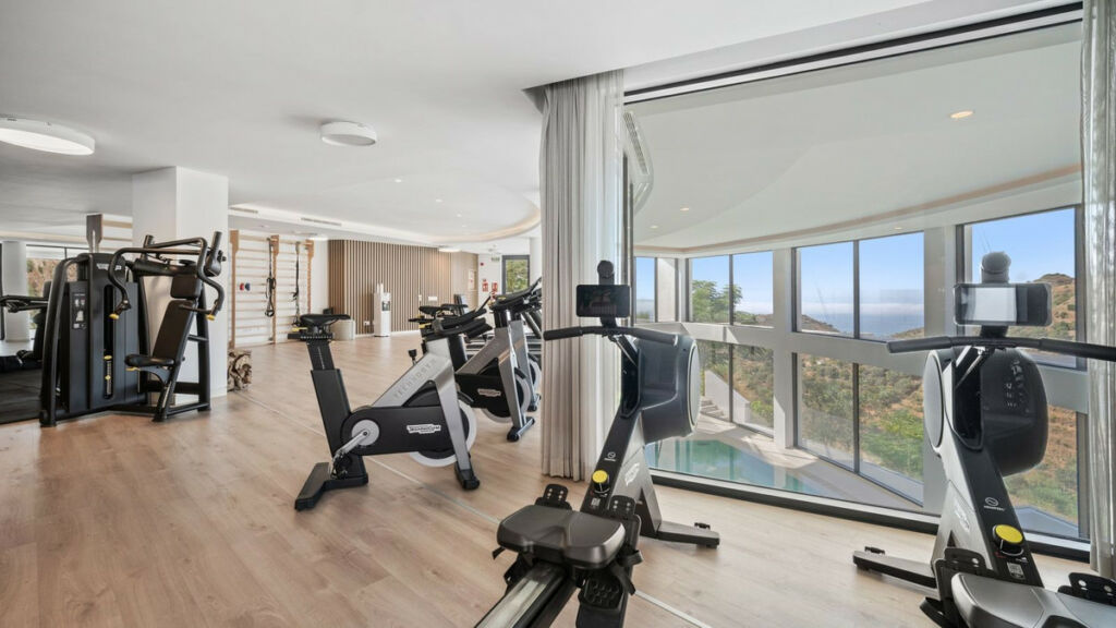Middle Floor Apartment Marbella Málaga - image 21