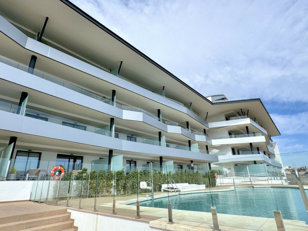 Penthouse Fuengirola Málaga - image 22