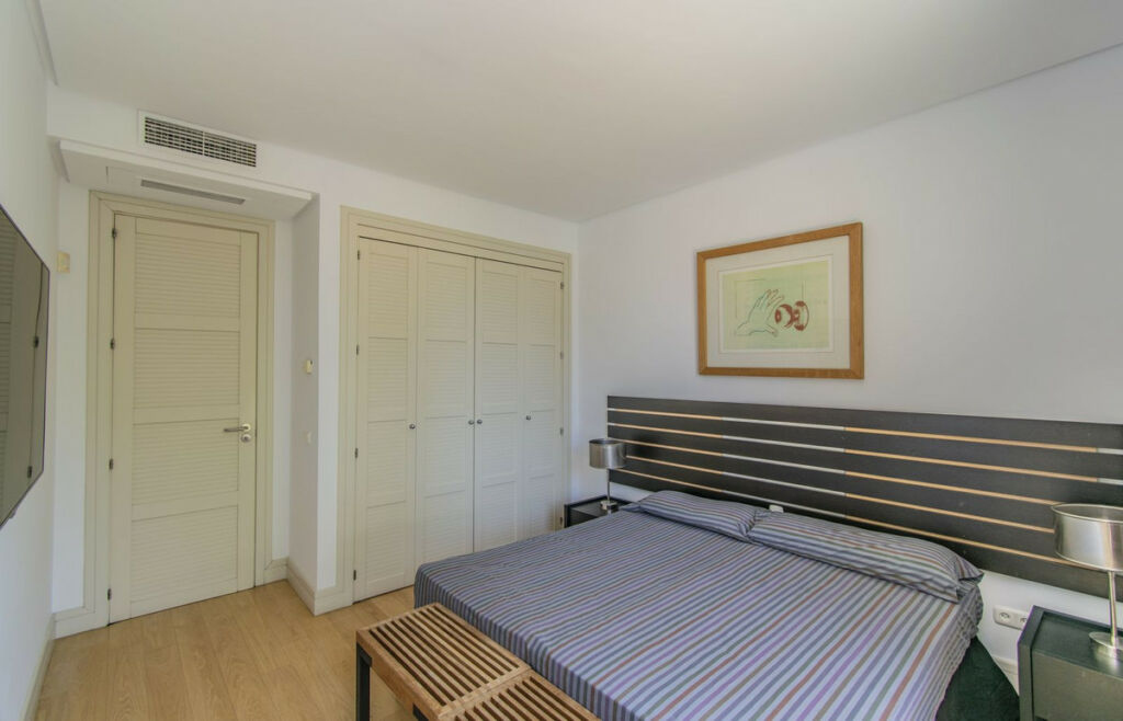 Penthouse Nagüeles Málaga - image 23