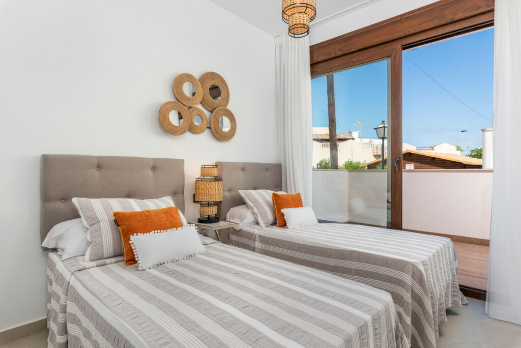 Ground Floor Apartment Torrevieja Alicante - image 24