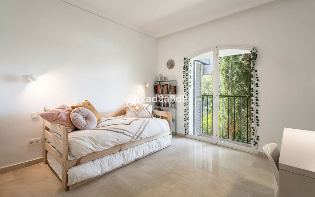 Townhouse La Quinta Málaga - image 24