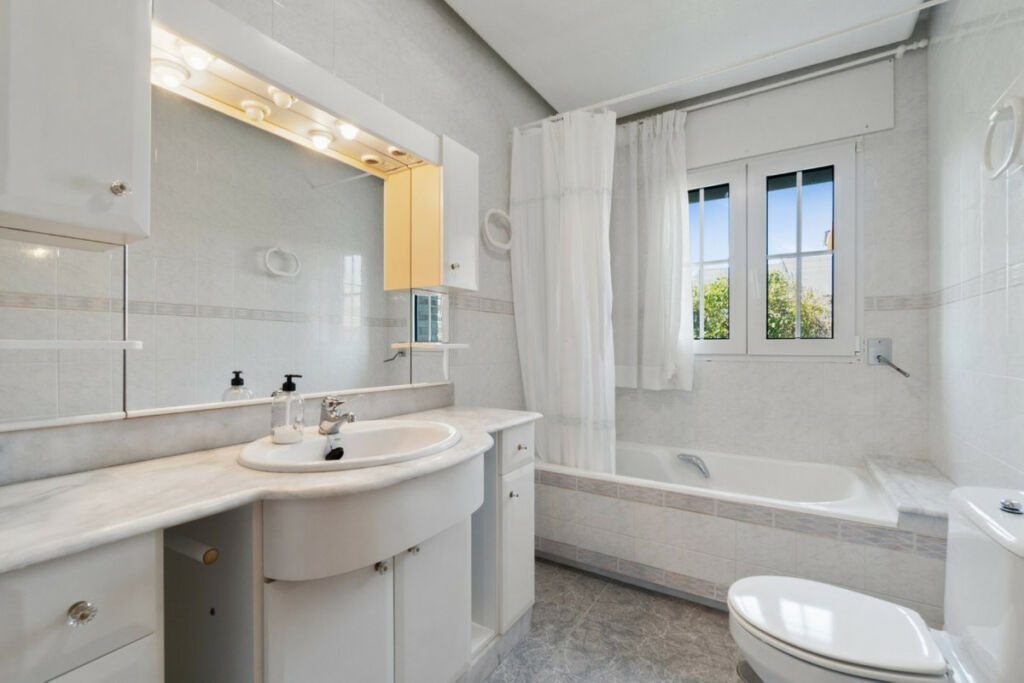 Detached Villa La Veleta Alicante - image 24