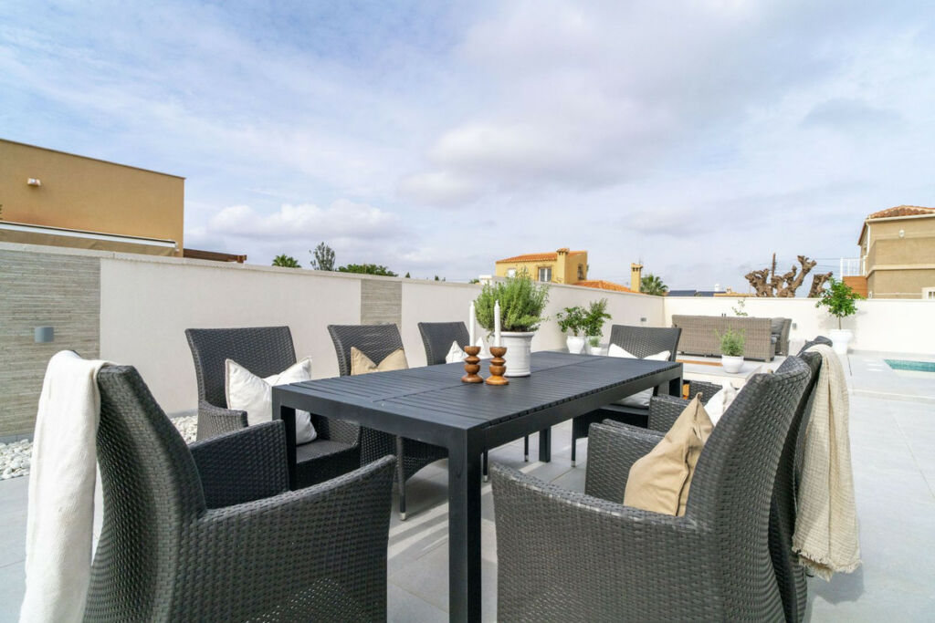 Semi-Detached House La Siesta Alicante - image 24