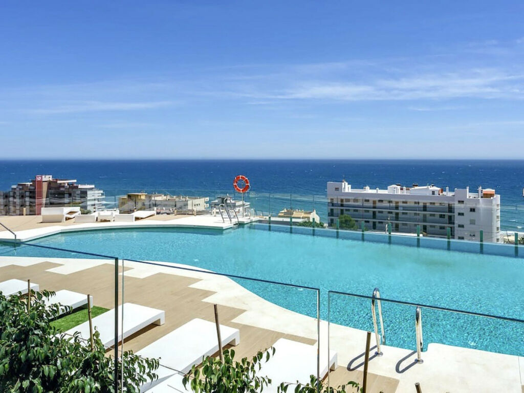 Penthouse Fuengirola Málaga - image 24