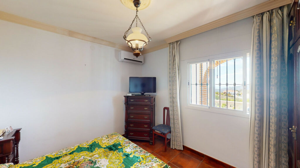 Detached Villa Sedella Málaga - image 24
