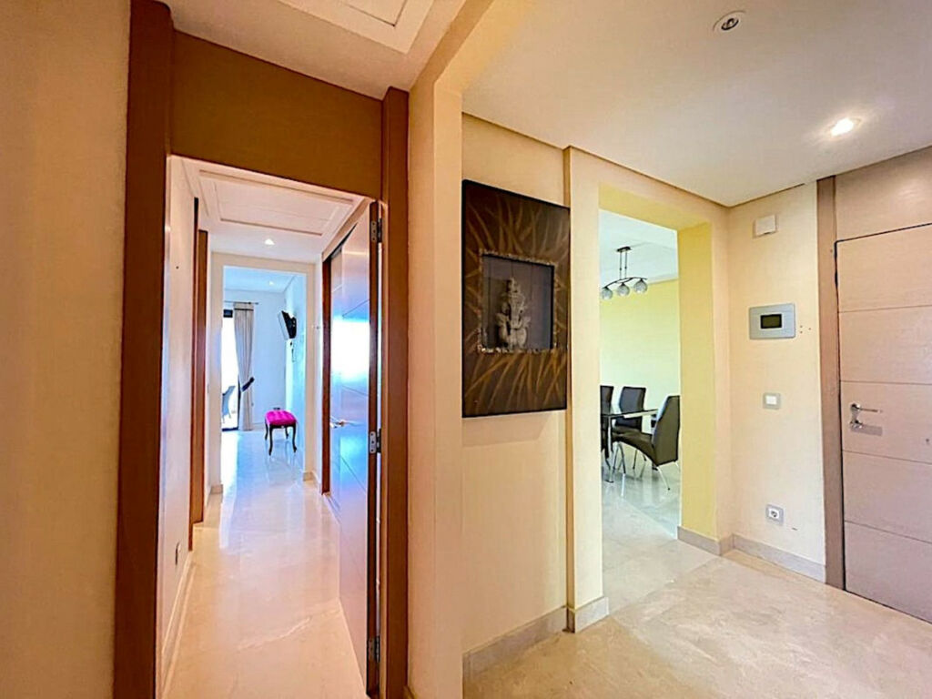 Middle Floor Apartment Benahavís Málaga - image 24