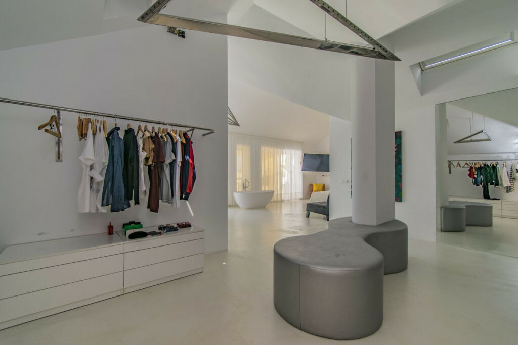 Penthouse Nagüeles Málaga - image 25