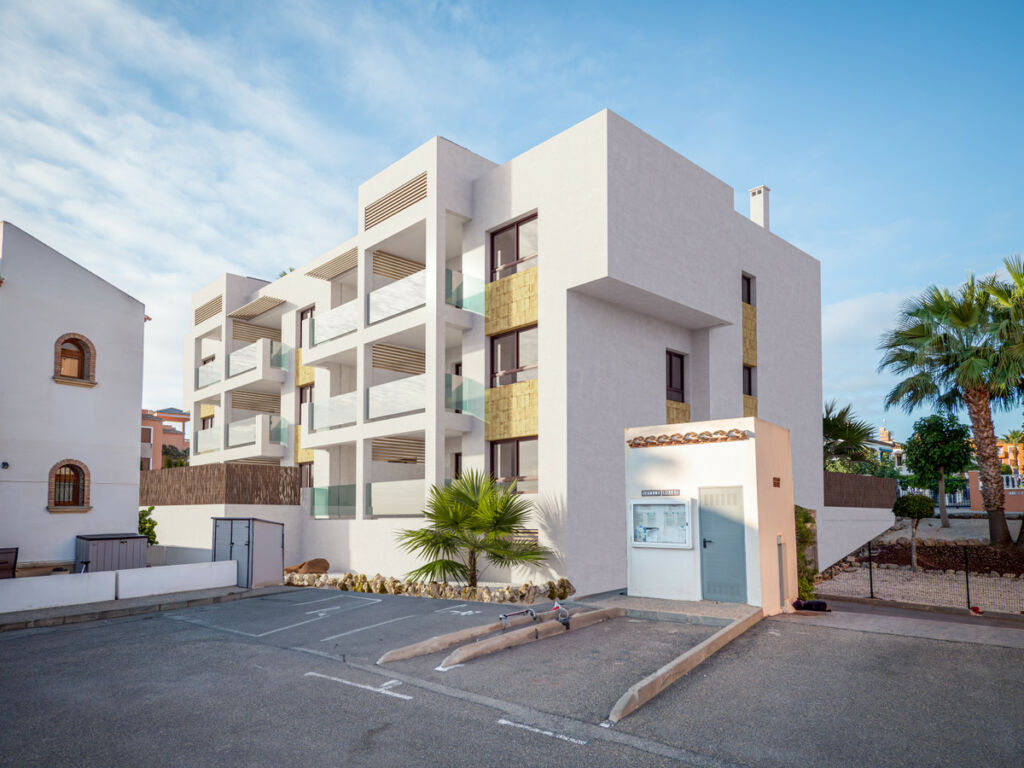 Ground Floor Apartment Villamartin Alicante - image 25