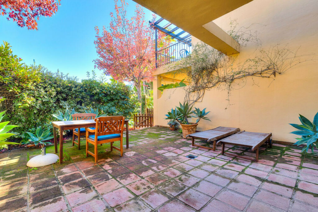 Townhouse San Pedro de Alcántara Málaga - image 25