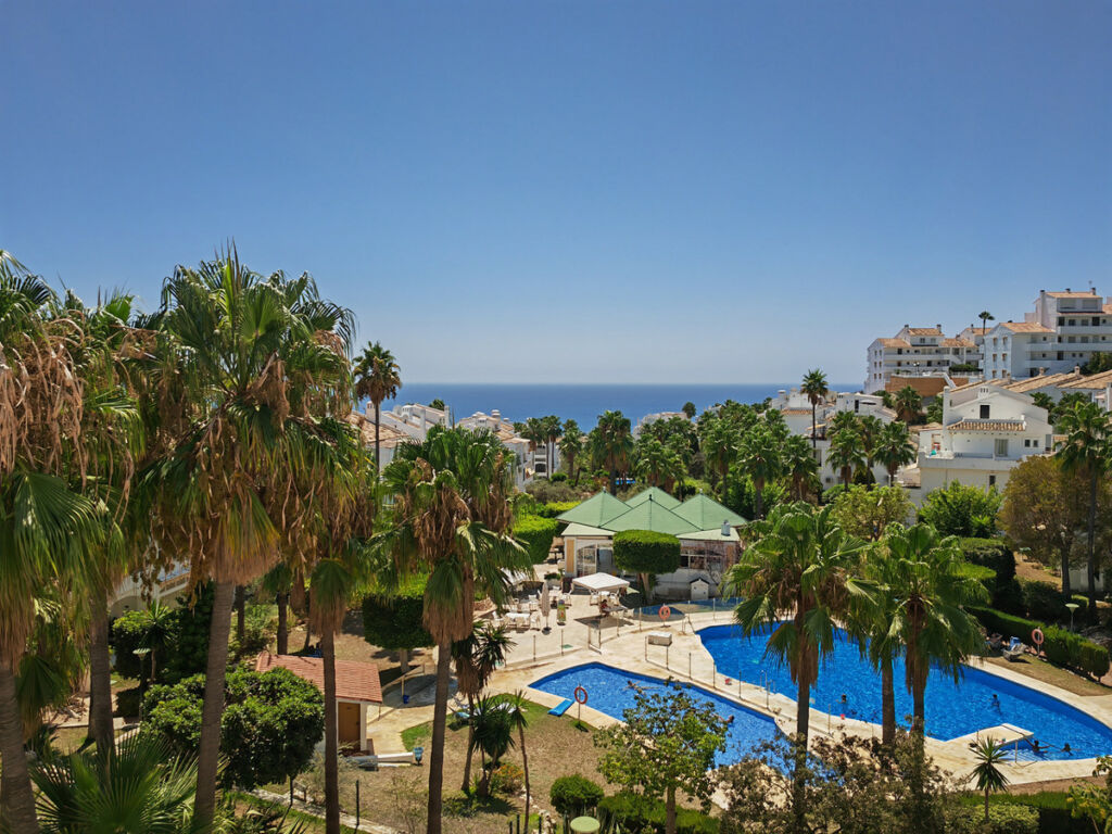 Penthouse Riviera del Sol Málaga - image 25