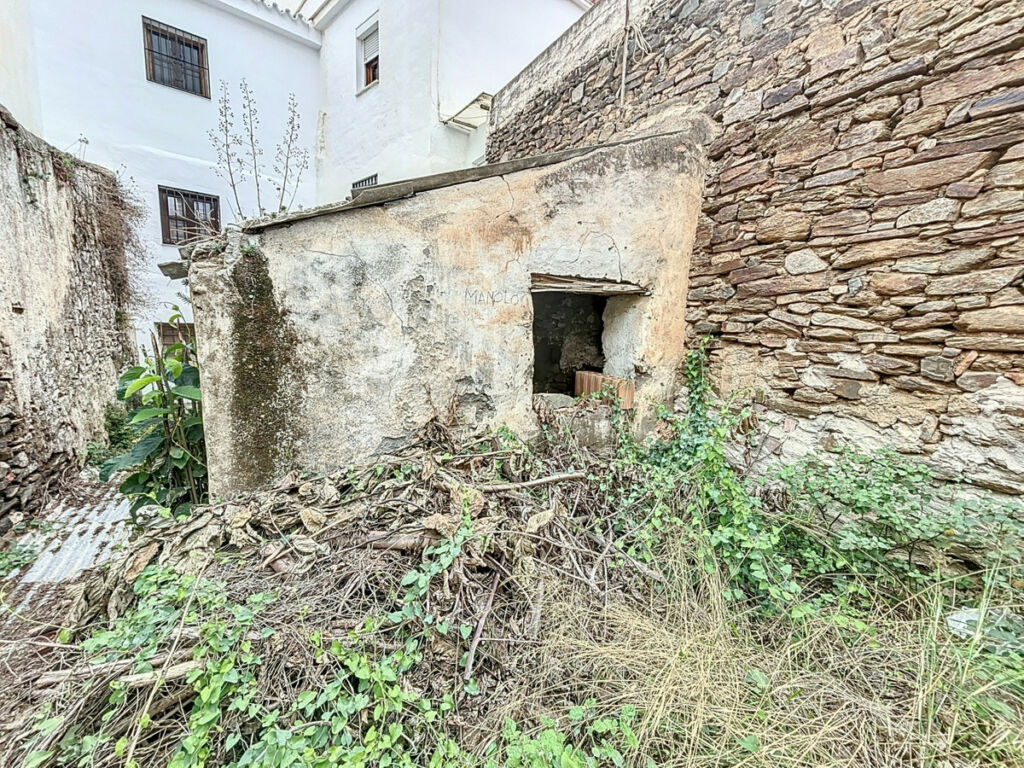 Semi-Detached House Sayalonga Málaga - image 26