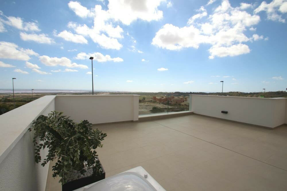 Detached Villa San Miguel de Salinas Alicante - image 26