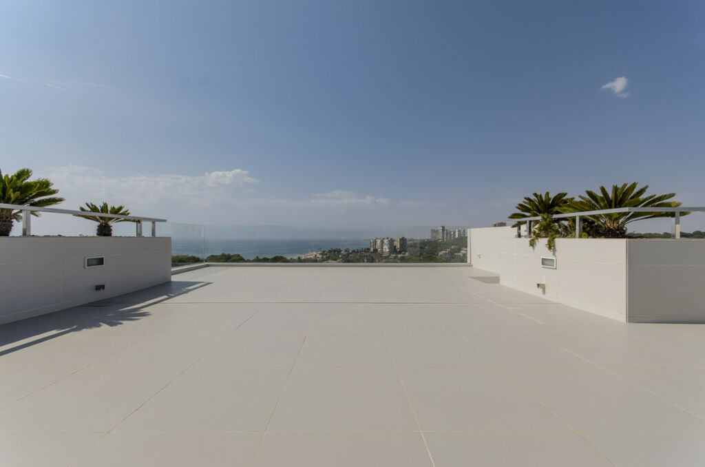 Detached Villa Dehesa de Campoamor Alicante - image 27
