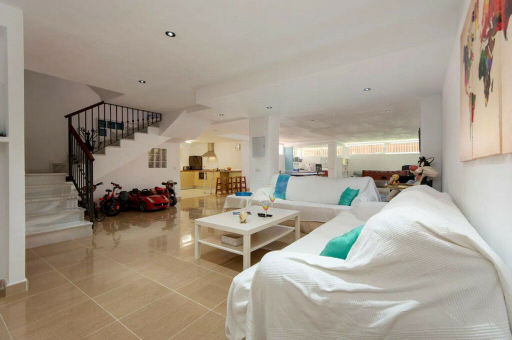 Detached Villa Torremolinos Málaga - image 27