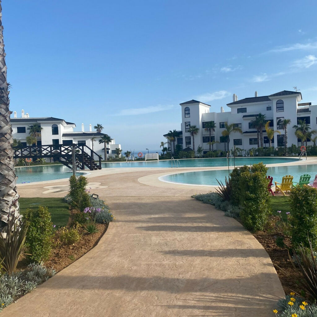 Ground Floor Apartment Estepona Málaga - image 10