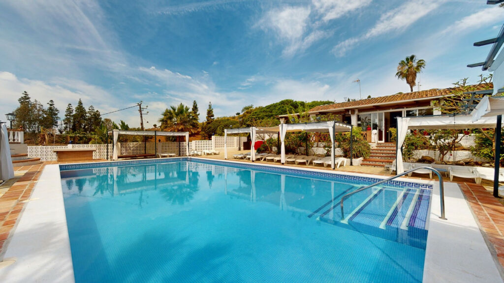 Detached Villa Arenas Málaga - image 28