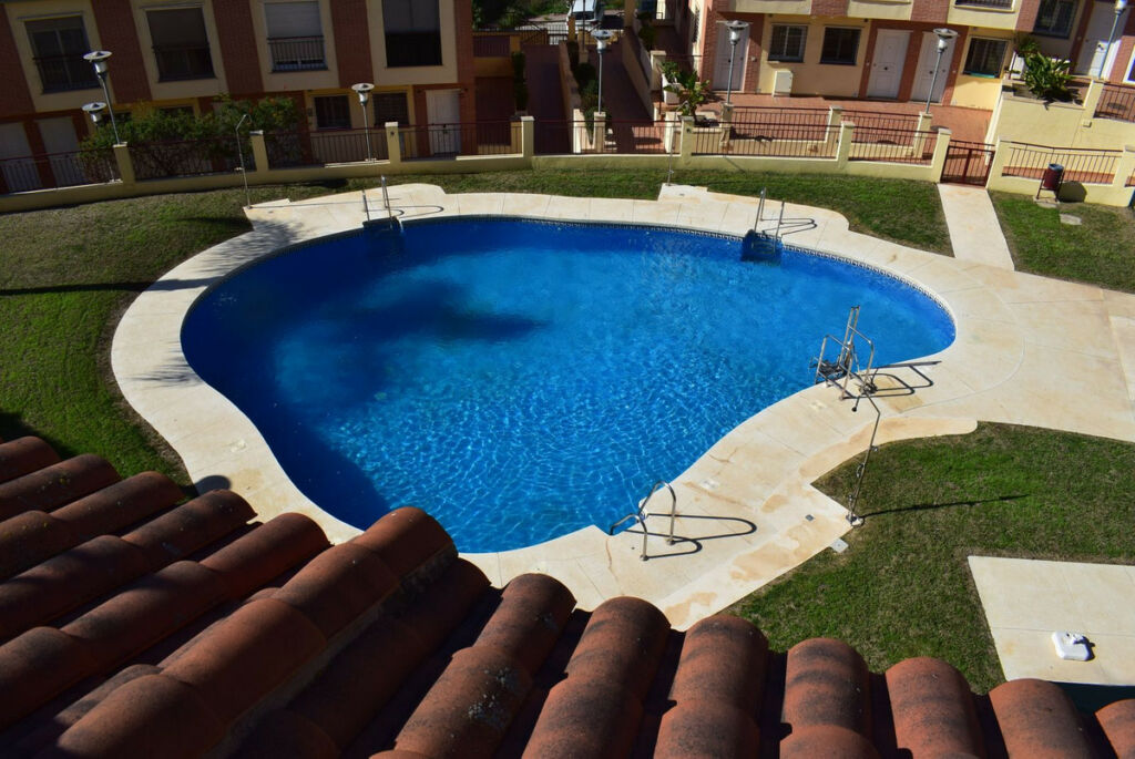 Semi-Detached House Almayate Málaga - image 29