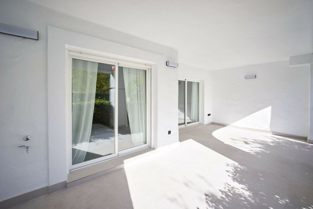 Ground Floor Apartment San Pedro de Alcántara Málaga - image 29