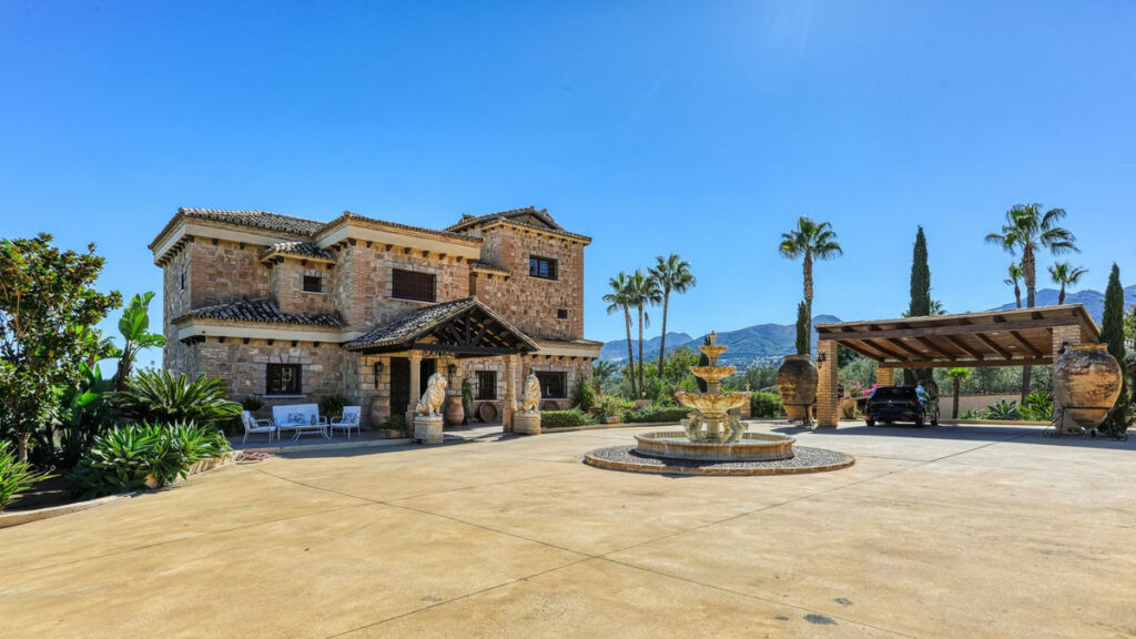 Finca - Cortijo Alhaurín de la Torre Málaga - image 3