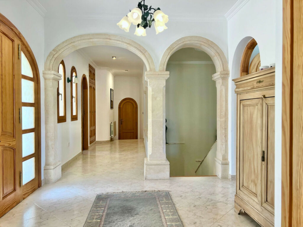 Detached Villa Calpe Alicante - image 3