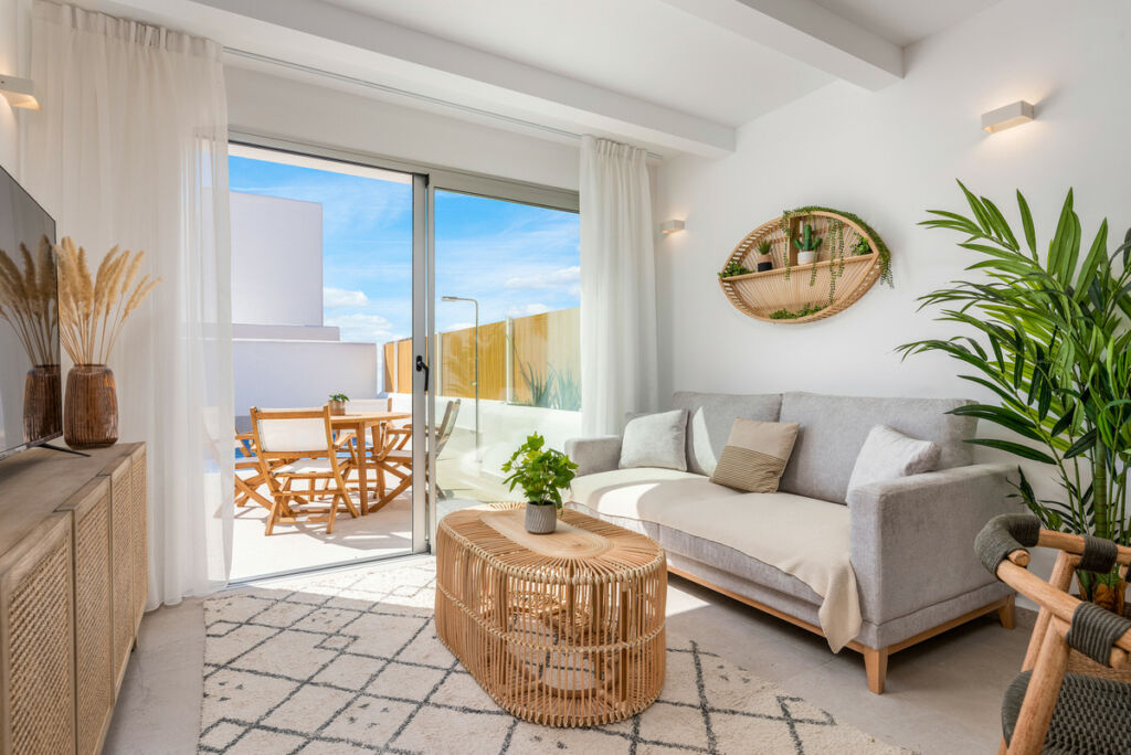 Ground Floor Apartment Dolores Alicante - image 3