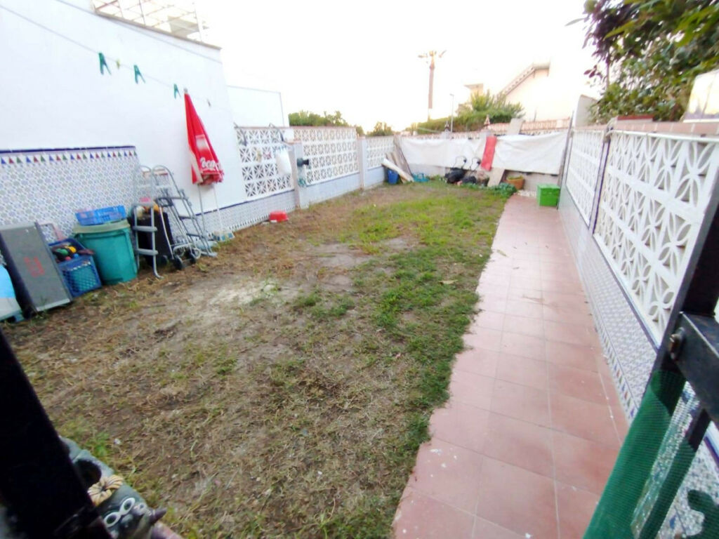 Townhouse Rincón de la Victoria Málaga - image 3
