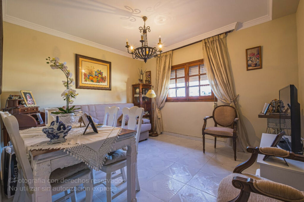 Detached Villa San Pedro de Alcántara Málaga - image 3