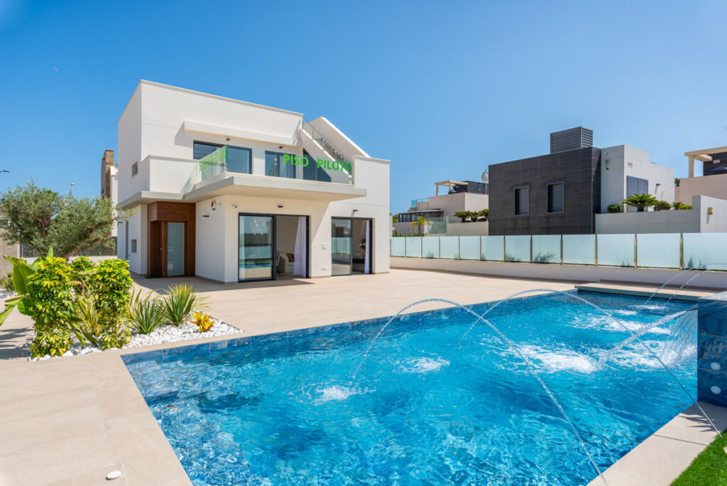 Detached Villa Dehesa de Campoamor Alicante - image 30