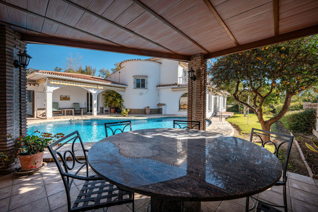 Detached Villa Benalmadena Málaga - image 31