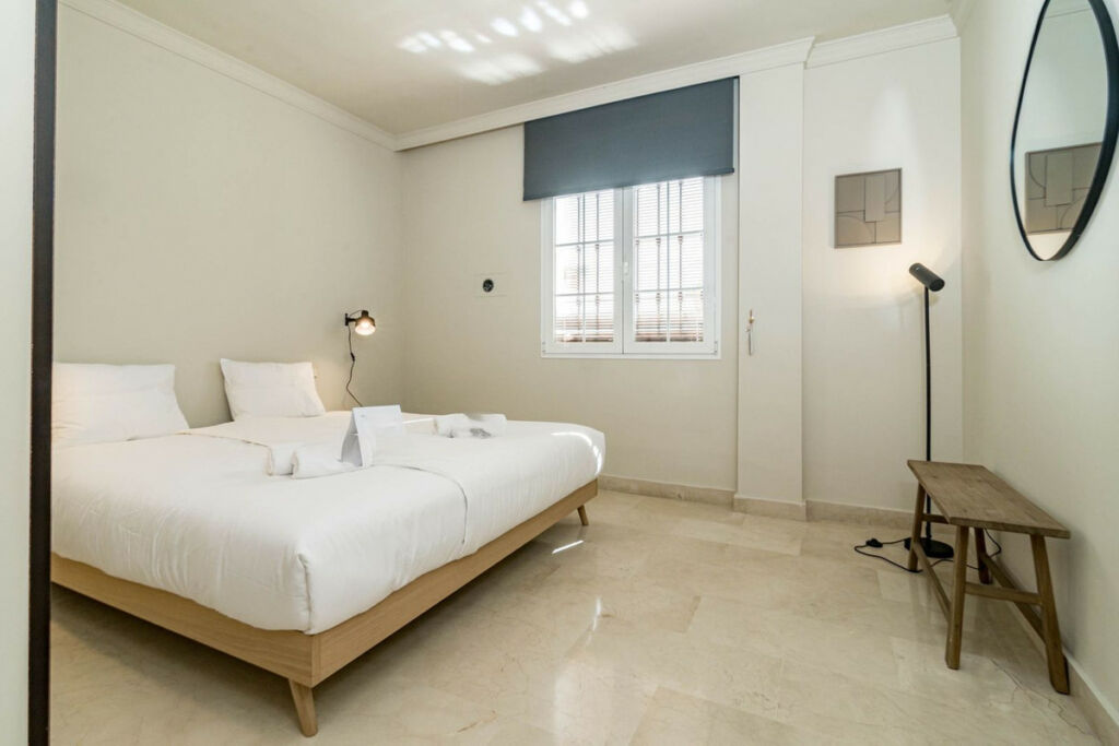 Top Floor Apartment Nueva Andalucía Málaga - image 31