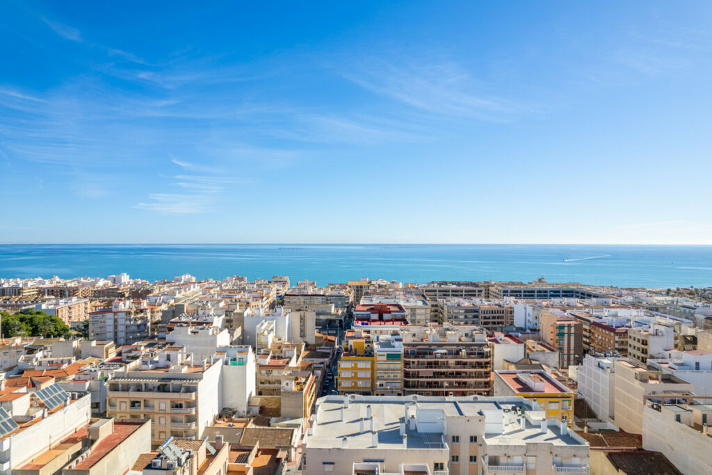 Middle Floor Apartment Guardamar del Segura Alicante - image 32