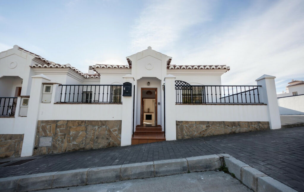 Semi-Detached House Frigiliana Málaga - image 32