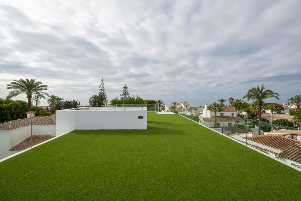Detached Villa Marbesa Málaga - image 33