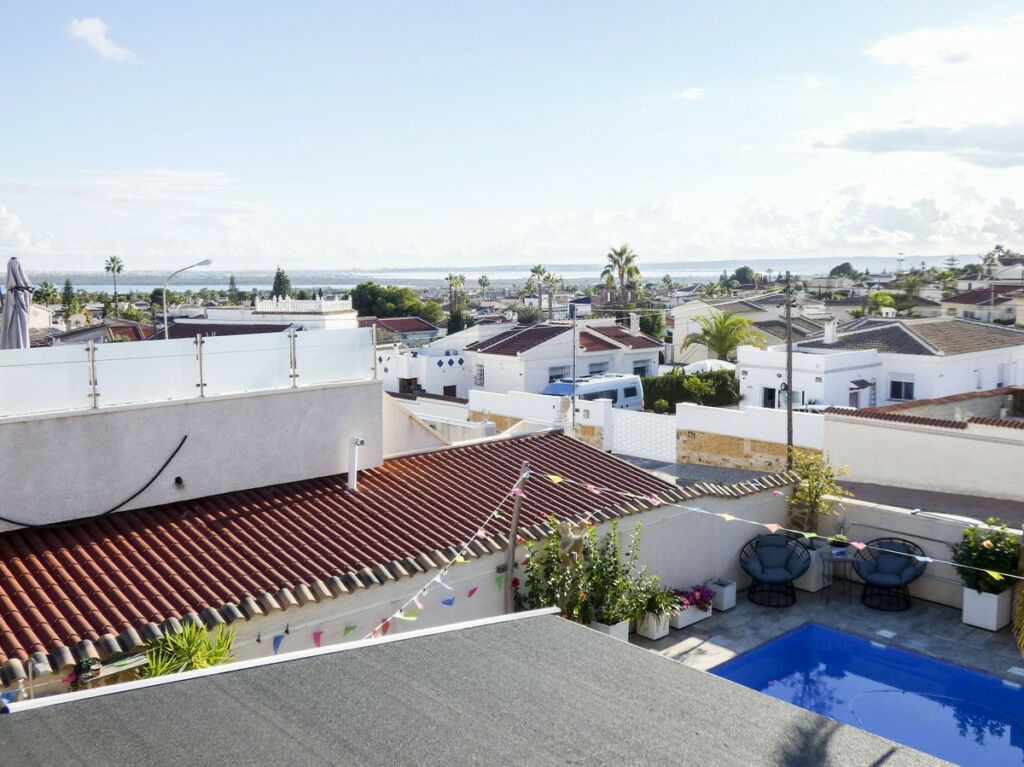 Detached Villa Ciudad Quesada Alicante - image 36
