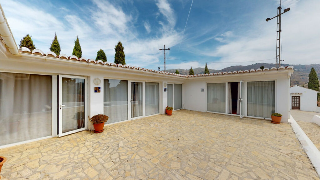 Detached Villa Arenas Málaga - image 34