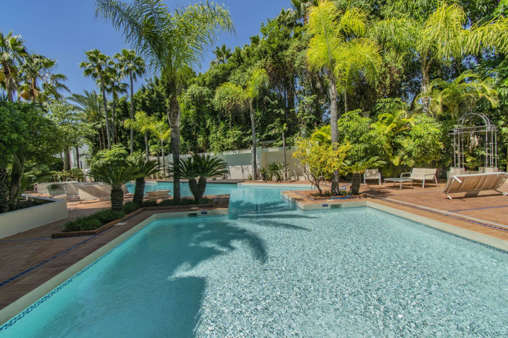 Penthouse Nagüeles Málaga - image 36