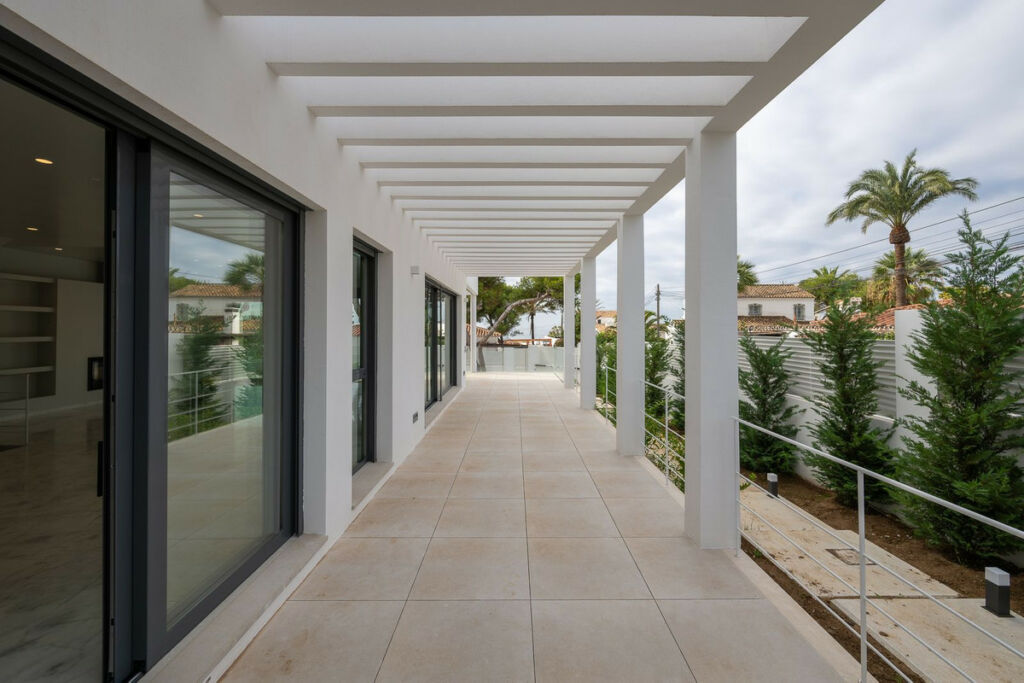 Detached Villa Marbesa Málaga - image 36