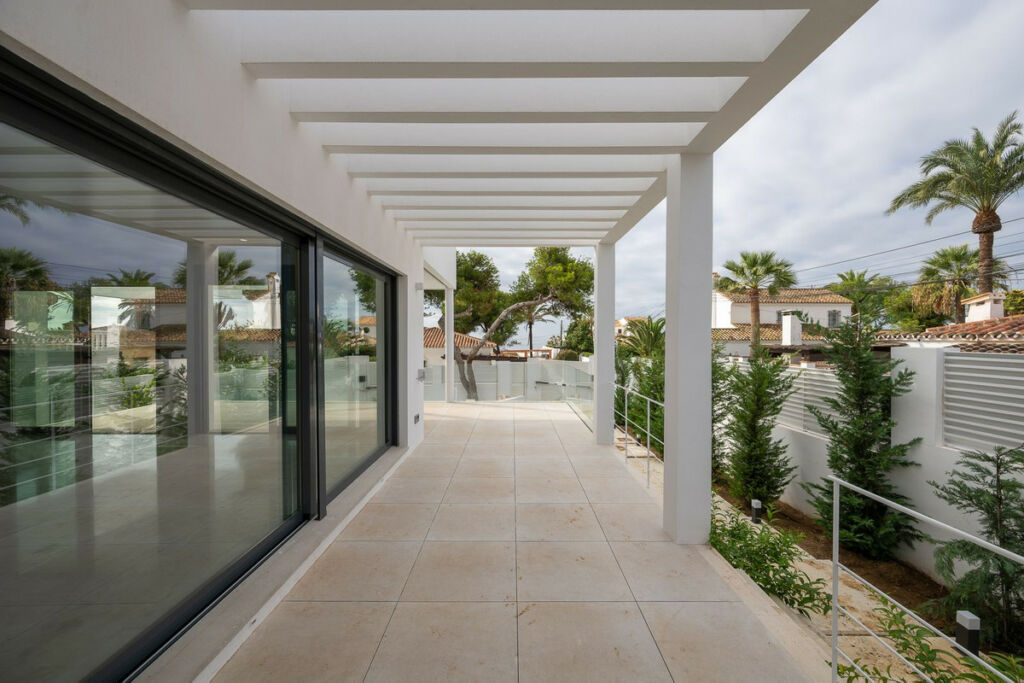 Detached Villa Marbesa Málaga - image 37