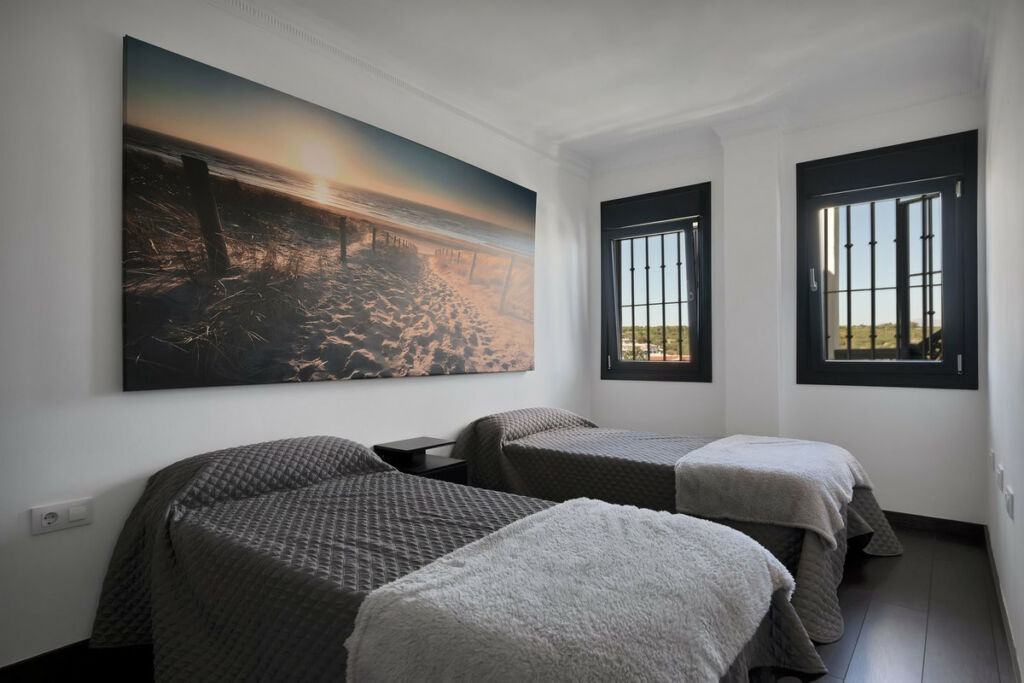 Detached Villa La Línea Cádiz - image 38