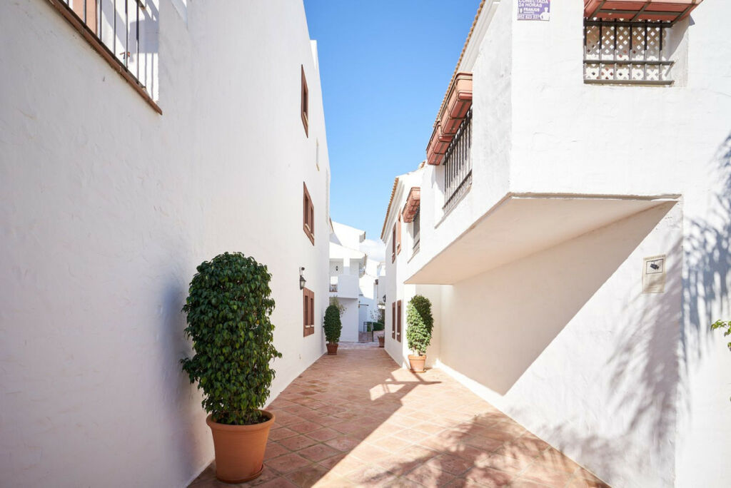 Ground Floor Apartment San Pedro de Alcántara Málaga - image 39