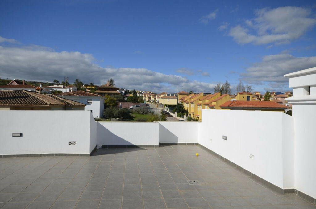 Detached Villa Manilva Málaga - image 39