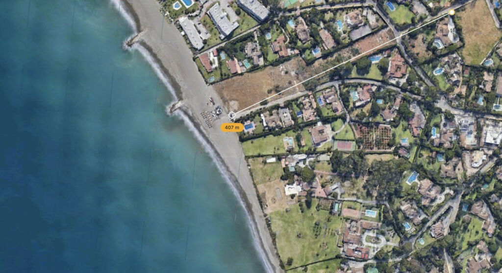 Residential Plot Guadalmina Baja Málaga - image 4
