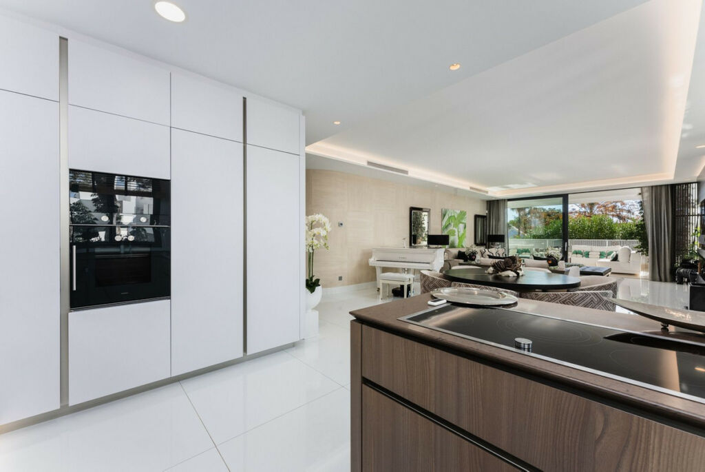Duplex Sierra Blanca Málaga - image 4