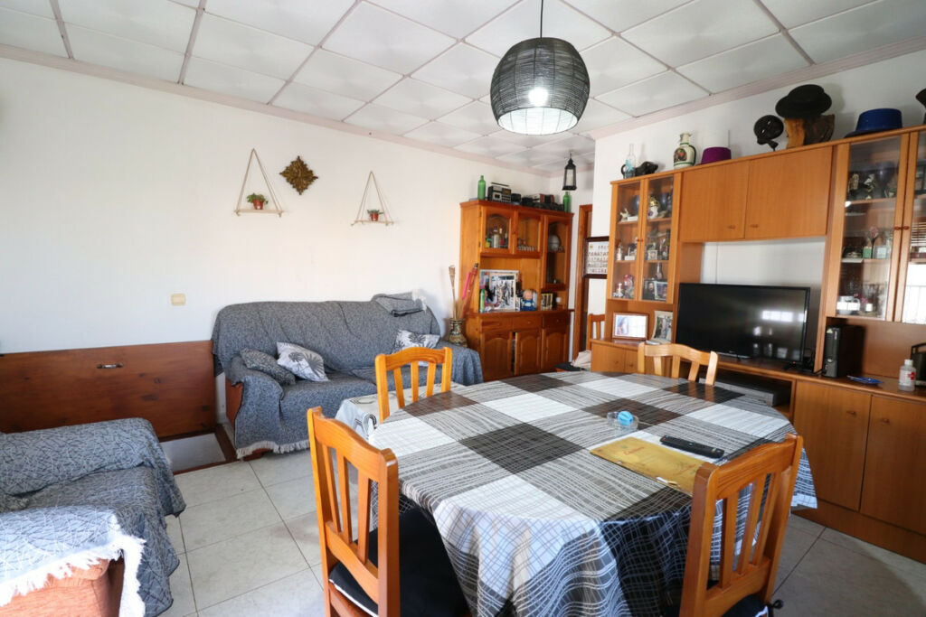 Townhouse Benijofar Alicante - image 4