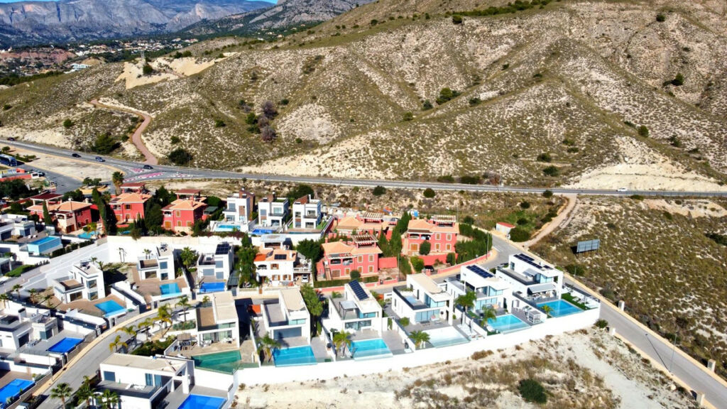Bungalow Finestrat Alicante - image 4